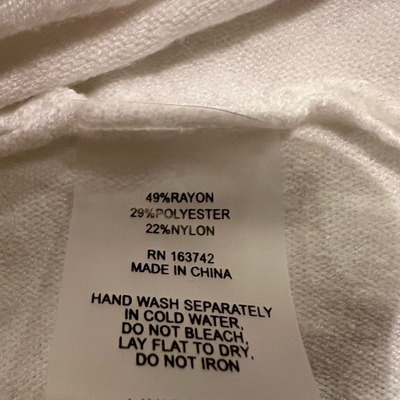 Aaeda Winter White Knit Sweater with Floral Embroidery - Picture 13 of 14